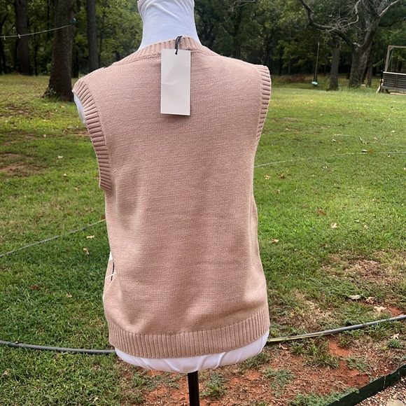 NWT HYPELS .. SWEATER VEST …….. 301D - Picture 6 of 10